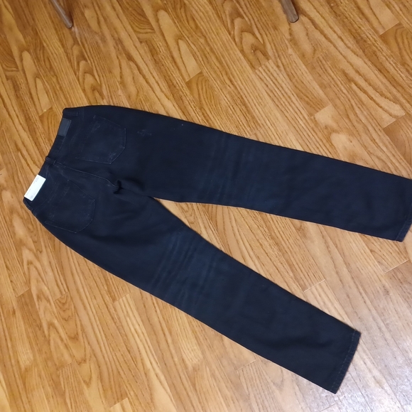 NWT American Eagle Black Distressed Mom Jeans - Picture 1 of 13